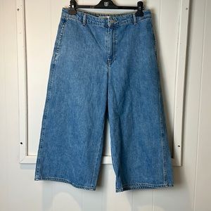 Zara Women 70s tribute wide leg capri jeans